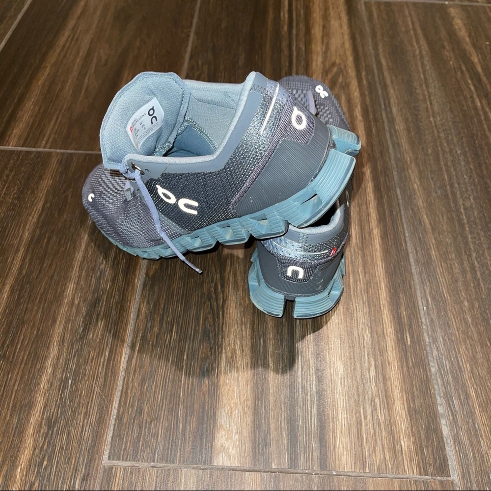OnCloud tennis shoes